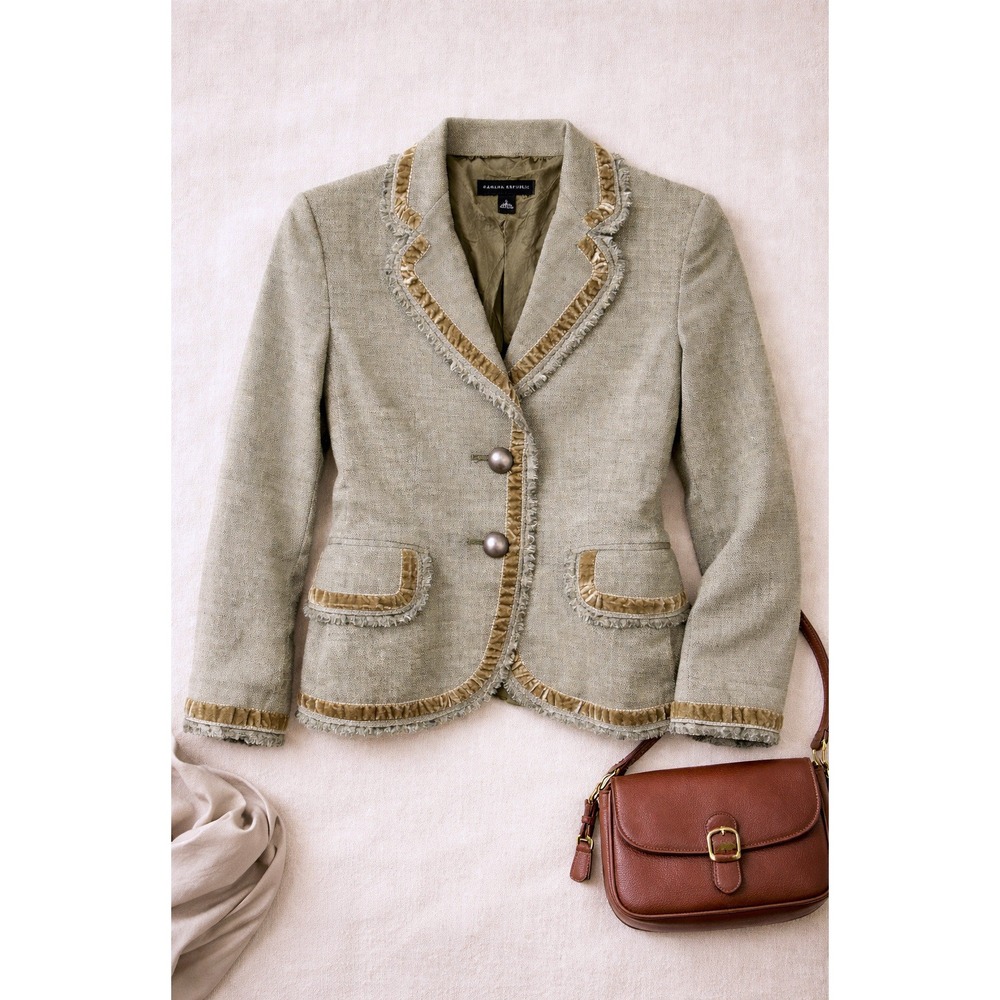 Vintage Banana Republic Wool Silk Blazer‎ Green Velvet Trim Raw Edge Jacket Sz 2